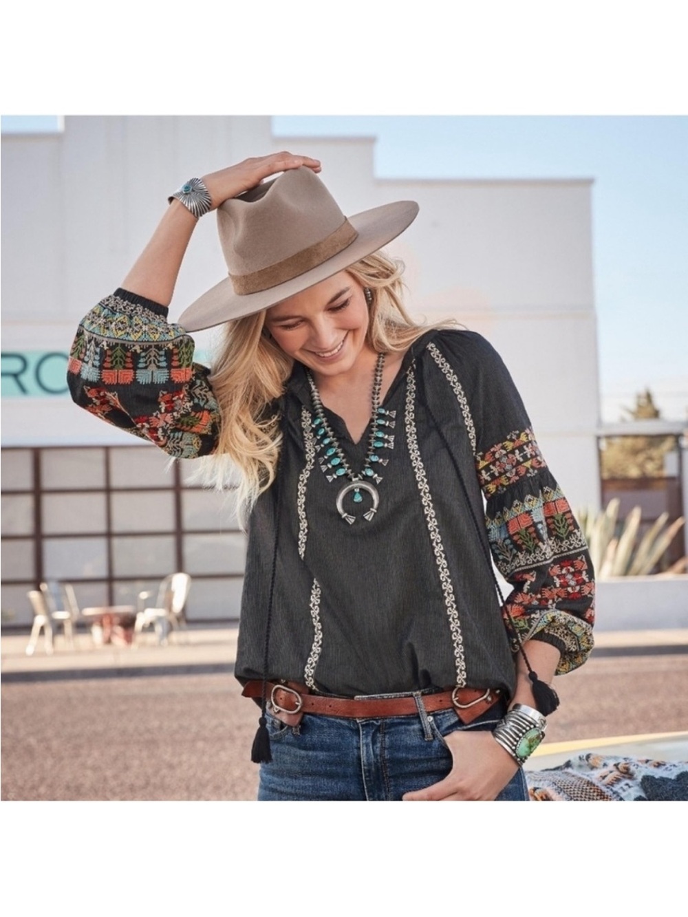 Sundance A Tale of Stories Boho Embroidered Peasant Blouse Size 2XL